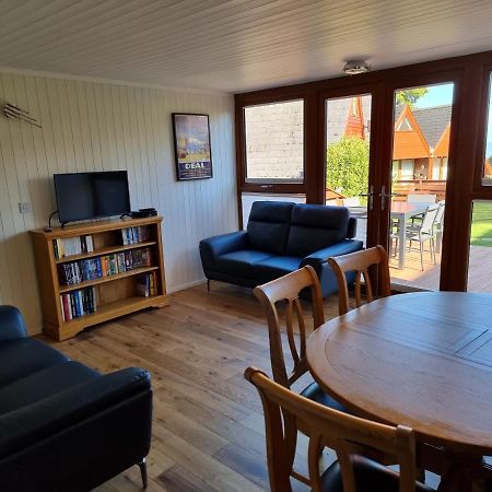 Chalet Brightstone Kingsdown Cliffs Location With Indoor Pool, Tennis Court, Mini-Golf Short Walk To Beach And 3 Great Local Pubs Exterior photo